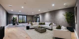 5988 West 76th Street Gallery 11