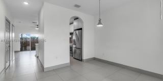 1720 NE 33rd Ave Gallery 7