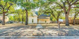 791 N Clinton Street Gallery 2