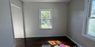 1306 North Kaley Street Gallery 6