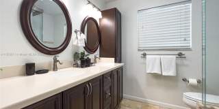 1466 NE 57th Ct Gallery 45