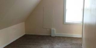 1609 W Meinecke Ave, Milwaukee, WI 53206 Single family home has 4 bedrooms! Gallery 10
