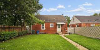 Remodeled Clintonville Cape Cod w/Private Yard & Garage! Gallery 10