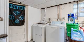 47 Prairie Avenue Gallery 16