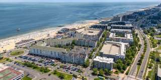 Pier Village Gallery 30