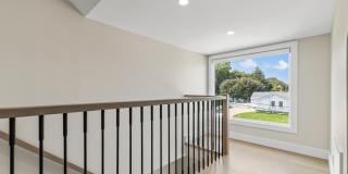 929 Van Court Avenue Gallery 28