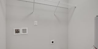 1906 Blackford Street Gallery 22