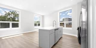 5071 North Northwest Highway Gallery 1