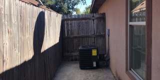 2101 Bahamas Drive - 3 Gallery 19