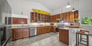 North Shore Tropical Hale | Spacious w/ Private Pool & Tropical Garden Gallery 11