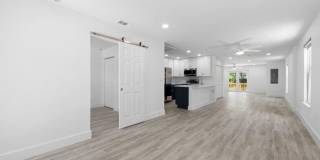 720 Mcintosh Street, West Palm Beach, FL 33405 Gallery 4