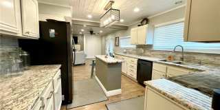 2246 Windsor Drive Gallery 11