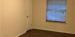 Room in 5 Bedroom Home at Fort Grant Dr Gallery 19