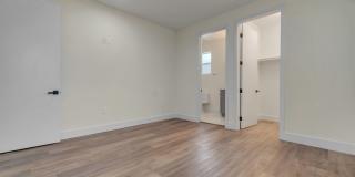 4 Bed / 4 Bath Townhome in Sawtelle Gallery 23