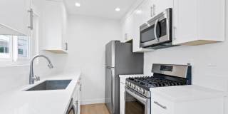 1022 Euclid Apartments Gallery 4