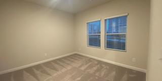 Room in 4 Bedroom Home at Memorial Pkwy Gallery 16