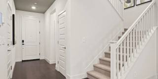 WOW!  Former Roseville Model Home 4/3 + SOLAR!  Please read entire ad for viewings! Gallery 12