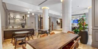 The Registry Las Olas Gallery 45