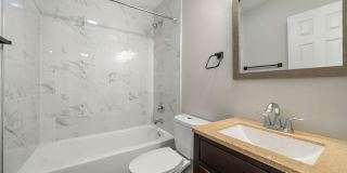 Balfour Marietta Luxury Apartments Gallery 15