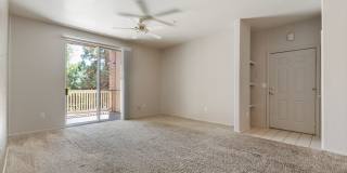 Cozy 3 Bed Littleton Condo Gallery 6