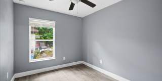 Fully Remodeled & Spacious 4 Bedroom Home - Don't miss it! Gallery 14
