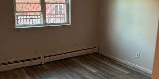 22 ELLIOTT ST Gallery 5