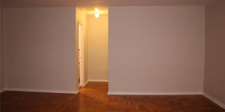 277 Bronx River Road Gallery 9
