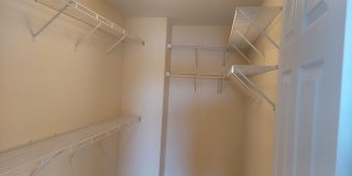 3 Bed 2.5 Bath Townhouse Gallery 19