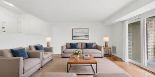 5578-5578 BURNSIDE Drive Gallery 1