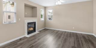 LIGHT AND BRIGHT 3 BED/2.5 BATH HOME IN MONUMENT! Gallery 10
