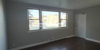 7628 North Milwaukee Gallery 3