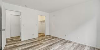FALL IN LOVE with Highland Park Living! Gallery 16