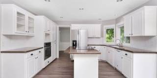 16742 Northwest Dublin Court Gallery 1