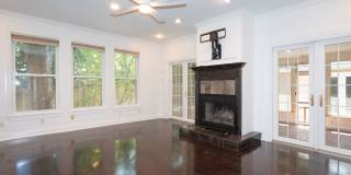 Adorable Enfield Home With Detached Studio Garage Gallery 25
