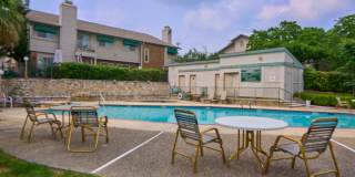Adorable 2 bedroom townhome style Condo Gallery 28