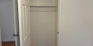 2726 E Colgate Street Gallery 12