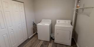 Stonegate Complex -- Fully Furnished and Utilities Included! Stonegate Complex -- Fully Furnished and Utilities Included! Gallery 31