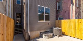 1423 N 8TH Street Gallery 30