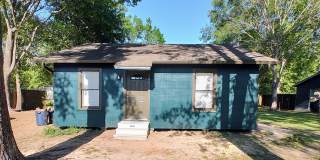 980 North Tannahill Street Gallery 1