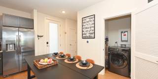 **THIS IS THE ONE IN EAST NASHVILLE** Gallery 27