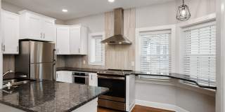 920 Ward Parkway Gallery 12