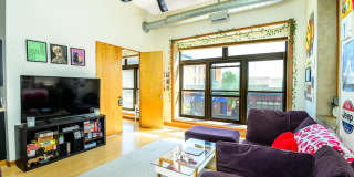 213 N Walnut Street Gallery 5