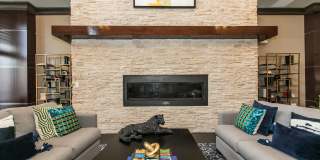 Verde at Howard Square West Gallery 34