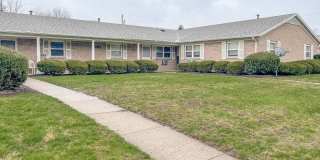 One story 2 bedroom with washer/dryer hook up Gallery 3