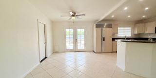AVAILABLE NOW!! 3 BEDROOM 2 BATHROOM Home in Palm Desert! Gallery 5