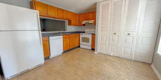 Move-In Ready North Raleigh Townhome Near I-440 & I-540 Gallery 1
