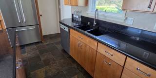 Spacious 3-Bedroom, 2.5-Bath Home with Pool – Fully Furnished! Gallery 34
