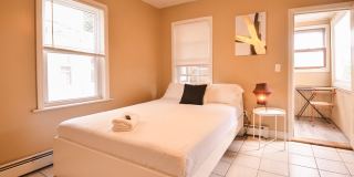 148 Ohio, Room 3 Gallery 11