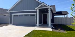 Beautiful newer 3 bed 2 bath home in Caldwell just off Linden Rd and Middleton Rd Gallery 1