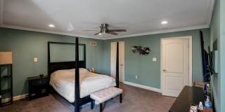 Beautiful 3 Bedroom Bridgeport Townhome! Gallery 21